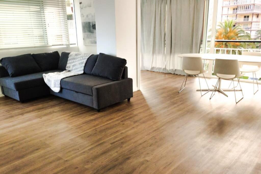 Apartamento Recien Reformado En Primera Linea Con Vistas A La Playa De La Almadraba Беникасим Экстерьер фото