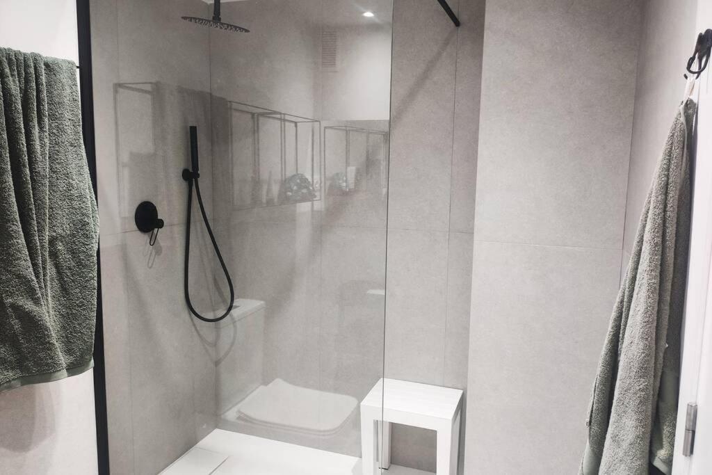 Apartamento Recien Reformado En Primera Linea Con Vistas A La Playa De La Almadraba Беникасим Экстерьер фото